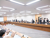 2日の「携帯電話端末のSIMロックの在り方に関する公開ヒアリング」