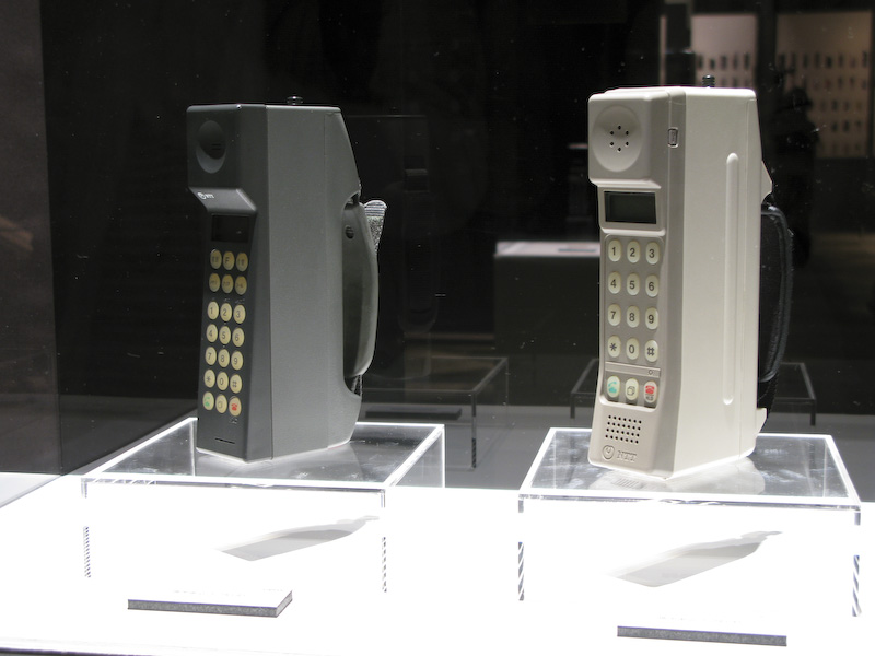 TZ-802B（右）とTZ-803B（左）