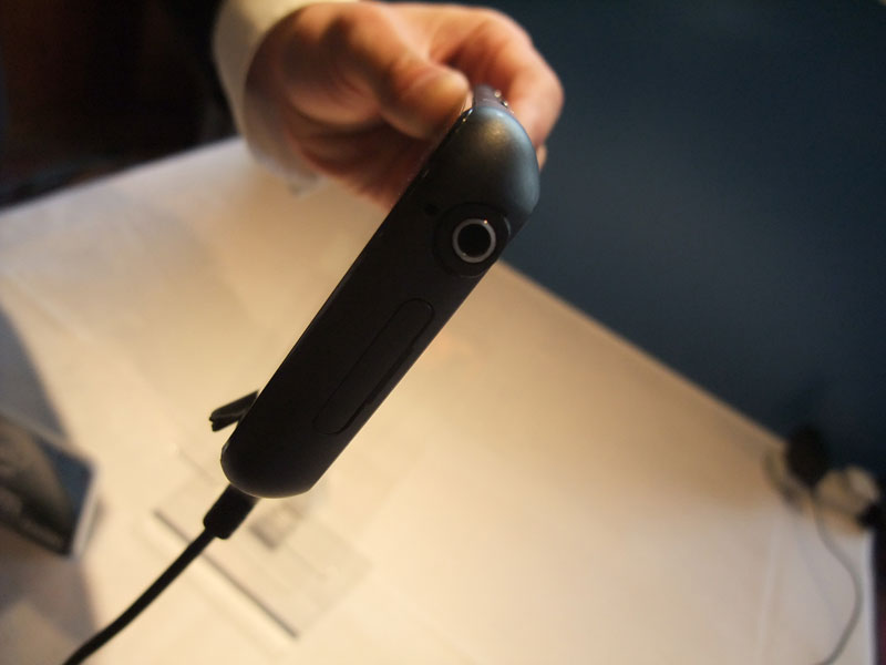 イヤホンジャック