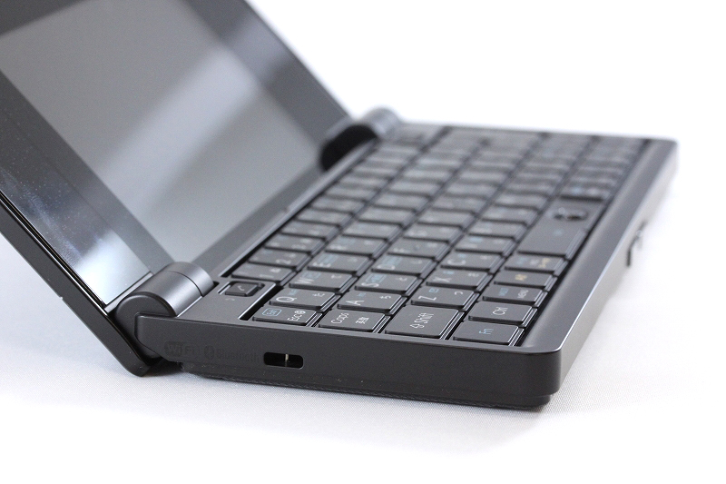 ストラップホール