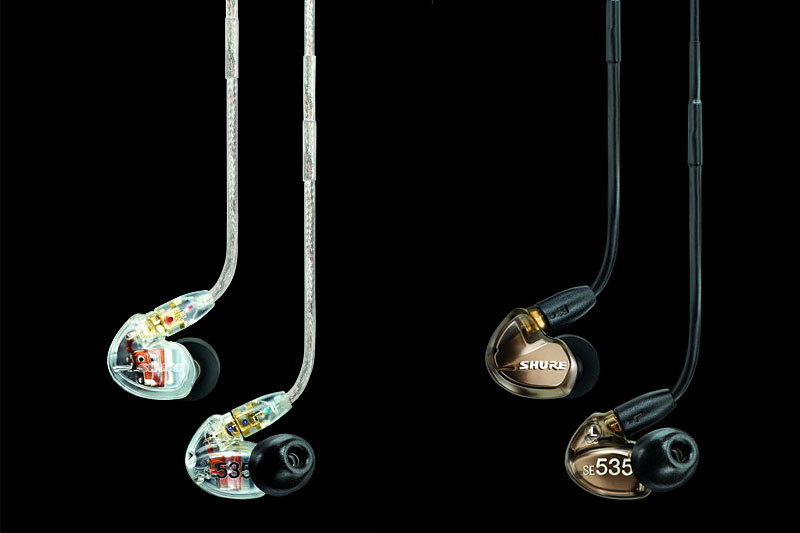 SHUREのSE535。モニター指向が強めのハイエンドステレオイヤホン。iPhone 3G/3GSの音のイマイチさなんかもズニャーンと聞こえてしまったりするイヤホンなのだ