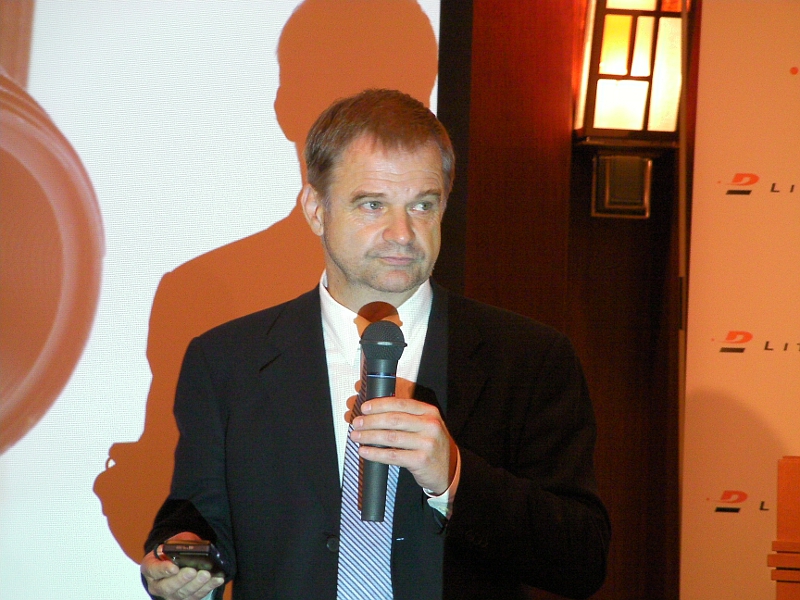 米ライトポイント セールス担当シニア・バイスプレジデントのルク・シュープス氏