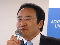 宮内謙氏、写真は2009年5月にソフトバンクテレコム副社長として挨拶したときのもの