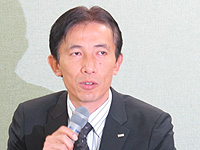 KDDIの牛島氏
