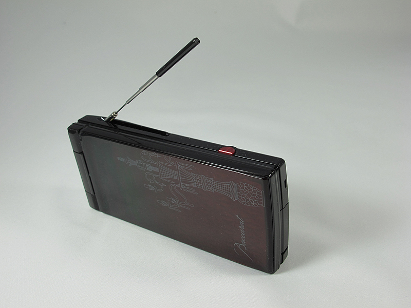 側面部にワンセグ用アンテナ