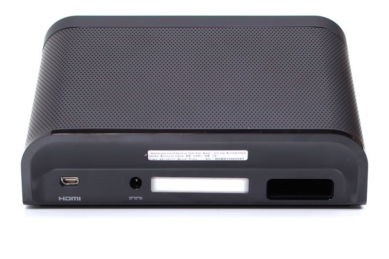 スピーカードックの背面にはHDMI端子もある