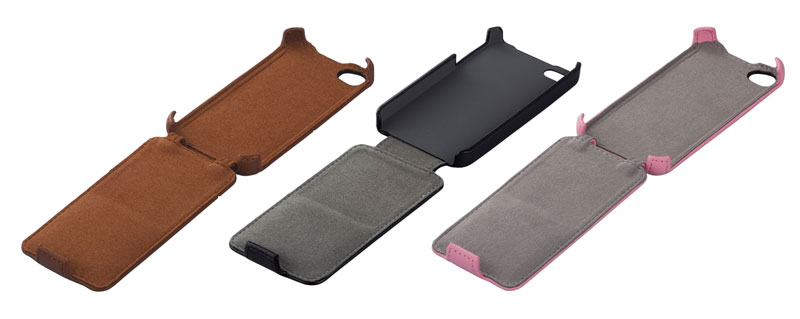 レザーケースを開いたところ