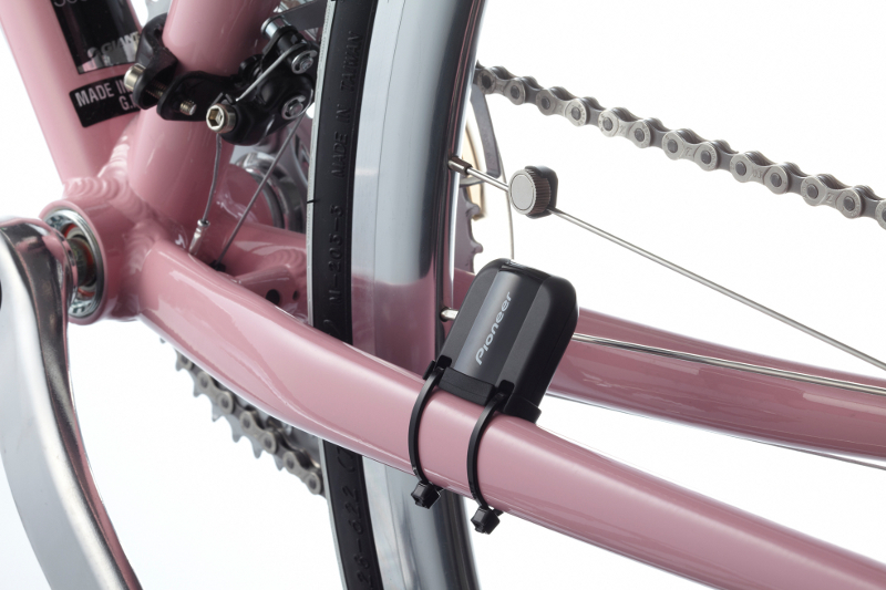 「ANT+」の通信規格に対応したセンサーの装着イメージ