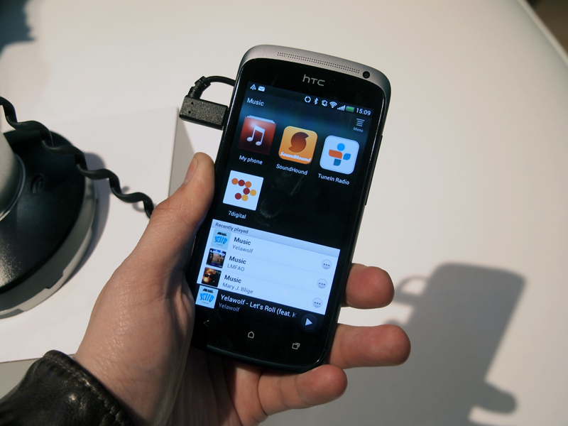 音楽用のポータルも用意。音楽プレイヤーだけでなく、音楽に関連したアプリも登録できる