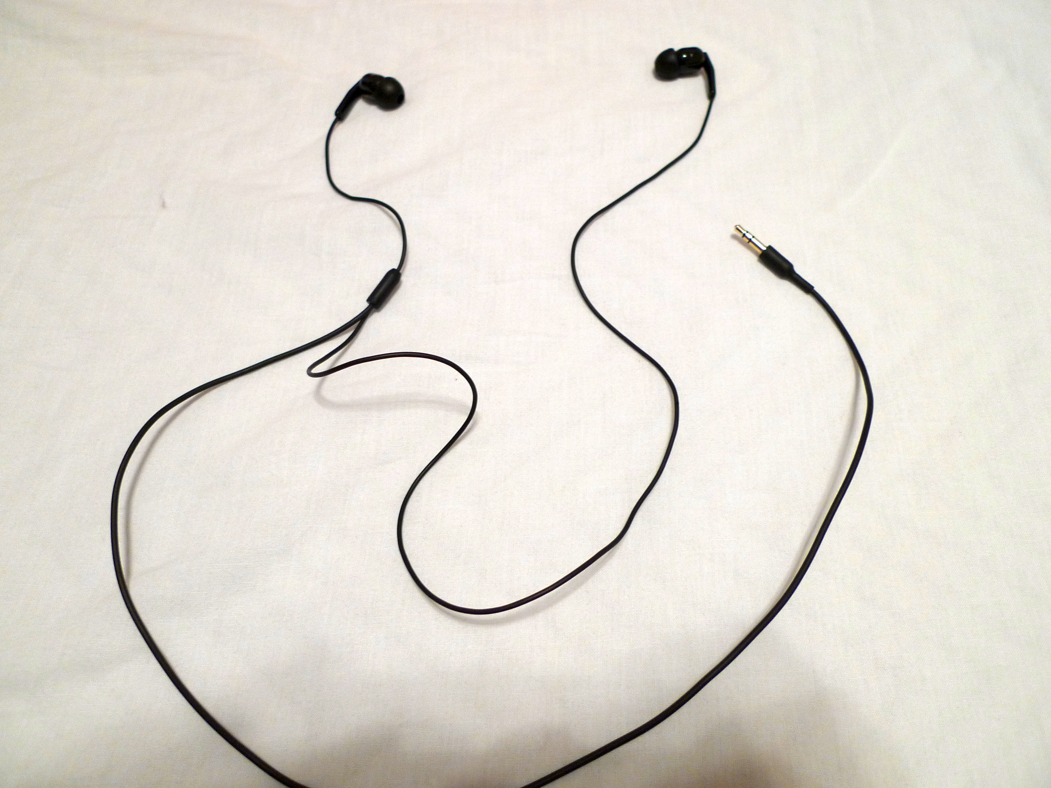 長さ60cm、所謂U型の本体コード