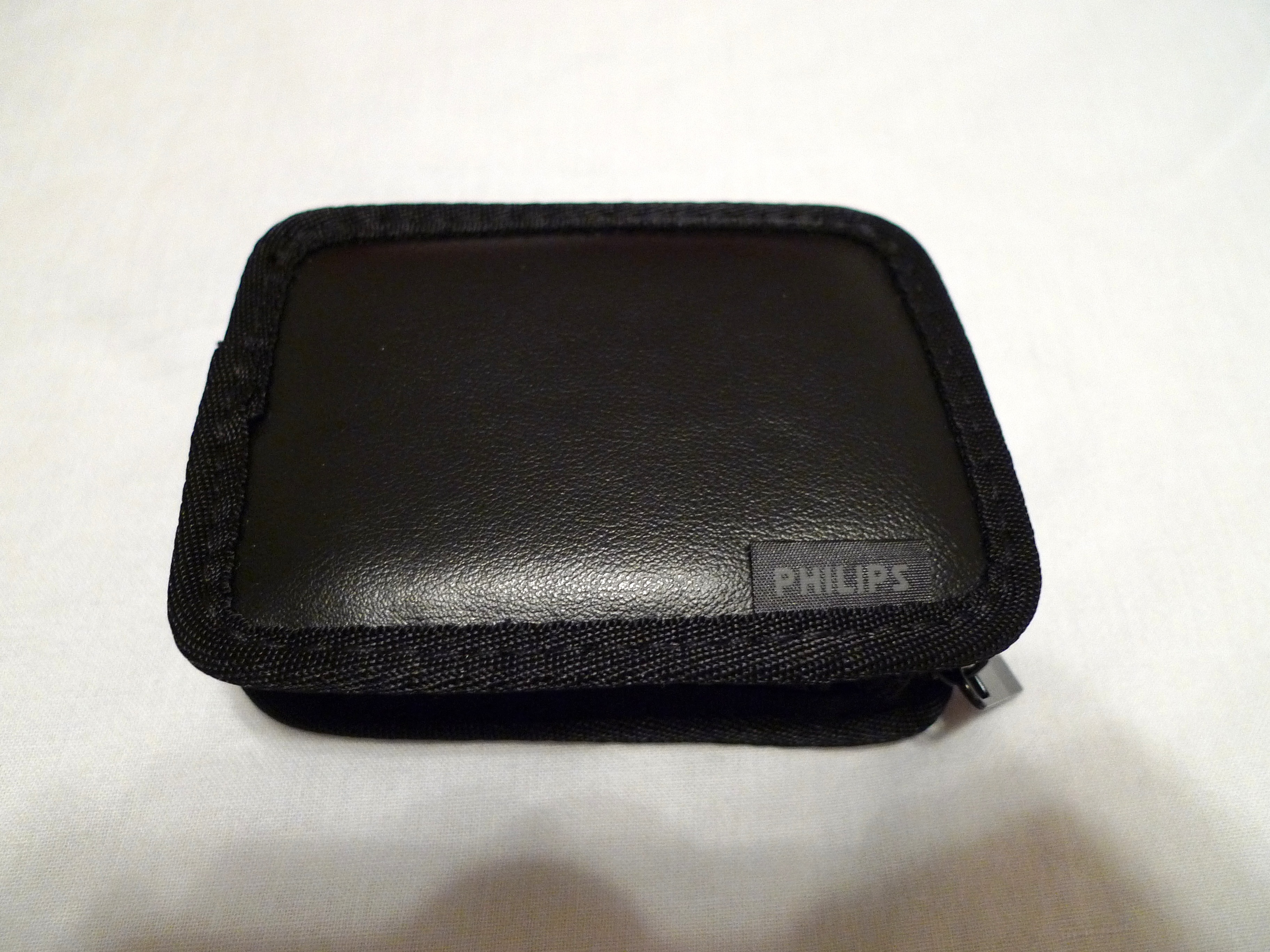 高級感のある持ち運び用ケース