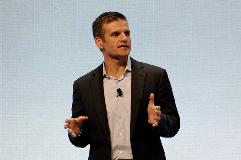 モトローラ CEO Dennis Woodside氏