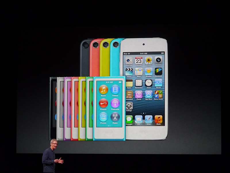 iPod Touchなどの新たなiPodシリーズも発売から約2週間で300万台を販売。もはやiPod Touchには競合がないといった記事の評価を紹介した