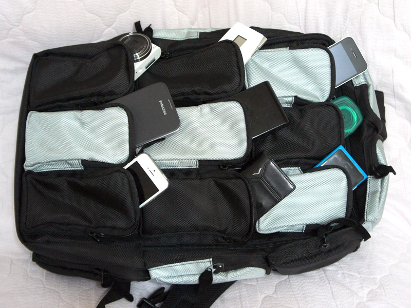 どこに何を入れたか忘れてしまうのはご愛嬌