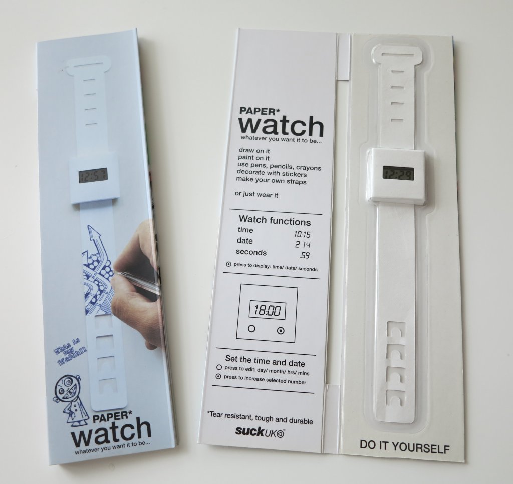 PAPER Watchは自分で好きな装飾を施せる白い紙製のキャンパス腕時計だ