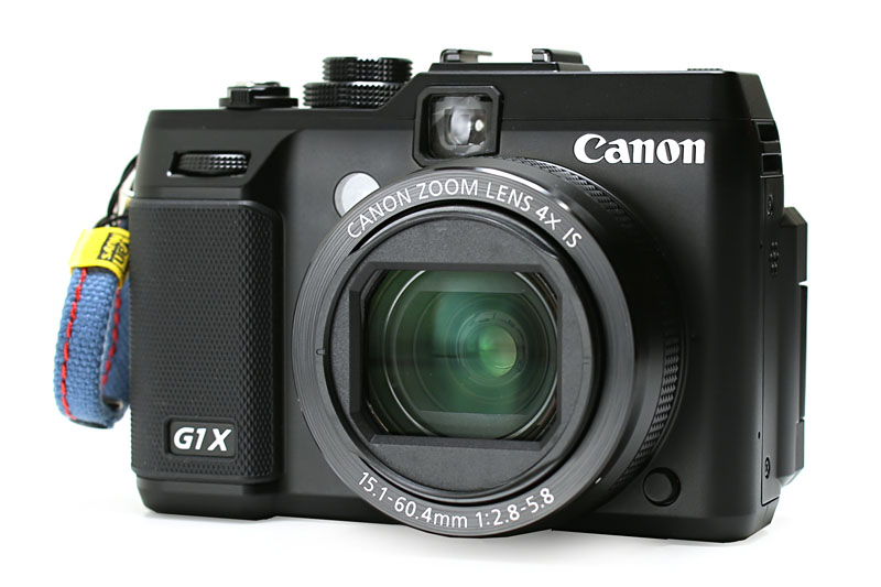 キヤノンの「PowerShot G1 X」。撮像素子として1.5型（18.7×14mm）のCMOSセンサーを搭載している。デジタル一眼に迫る画質を期待できる。