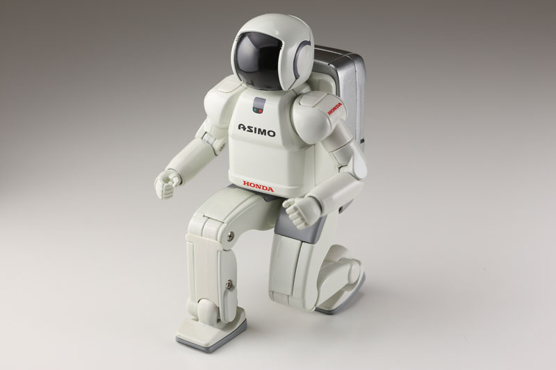 フィギュア。小物の全体に光を当てつつ、PH-004を置く位置で細部にも光を回り込ませることができた