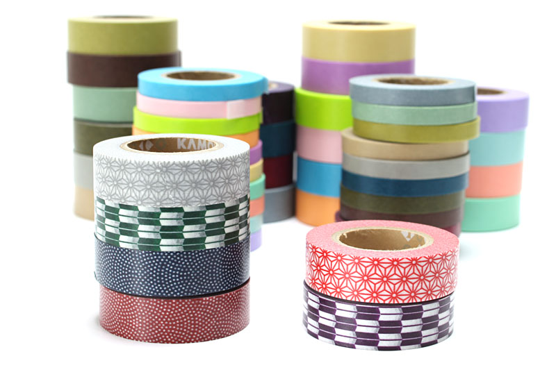 こちらはカモ井加工紙の「mt」シリーズマスキングテープ。マスキングテープってよりは、クラフト系ホビーのためのカラフルな紙テープですな
