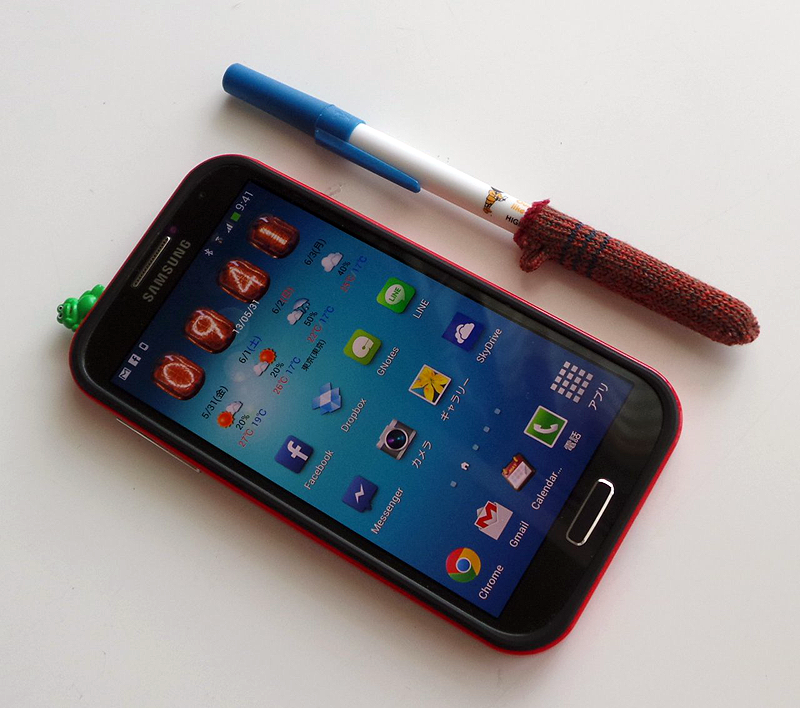 AndroidスマホのGalaxy S4では軽いタッチで快適に動作