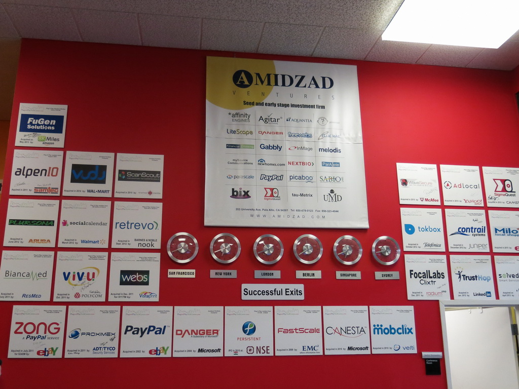 成功を収め、同センターをイグジット（卒業）していった企業。日本でもよく知られている「PayPal」の名前もある