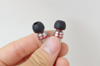 もう元に戻れない、ATOMIC FLOYDのリモコン付き高級イヤフォン