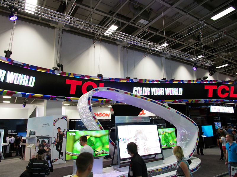 中国メーカーTCLのブース