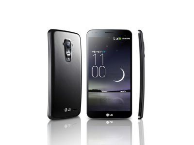 LG、曲面ディスプレイのスマホ「LG G Flex」 - ケータイ Watch