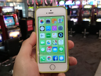 北米で活躍したSIMフリー版iPhone 5s - ケータイ Watch Watch