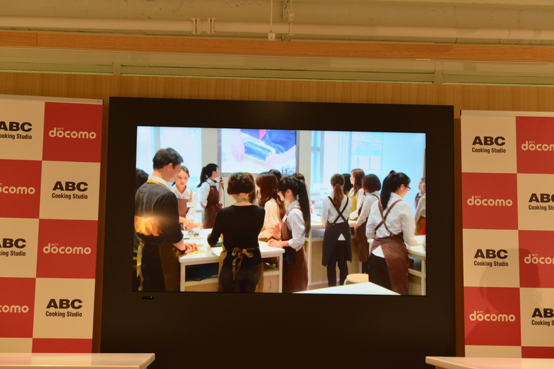 香港スタジオの様子