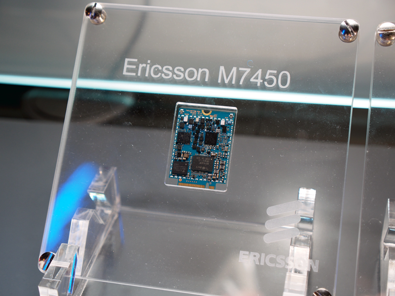 エリクソン製のモデムである「M7450」。近く、これを搭載した端末も発売になるという