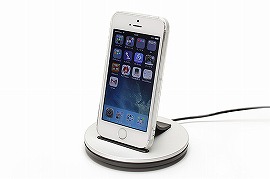 iPad本体 iPhone5s iPhone/iPad用の無難なドックを物色 - ケータイ Watch Watch