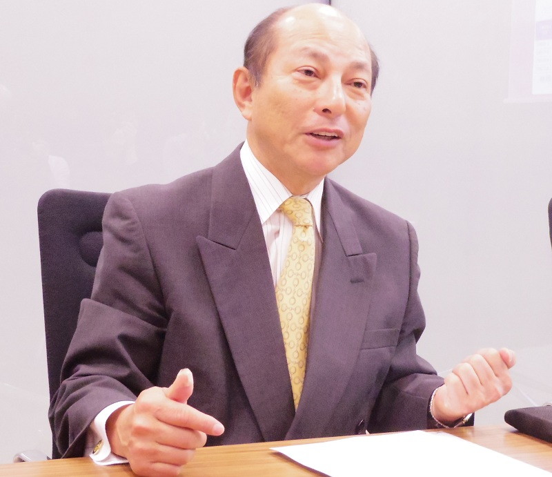 沖縄セルラー電話 代表取締役社長の北川洋氏