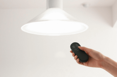 頭上から音が鳴る、Bluetoothスピーカー付きのペンダントライト