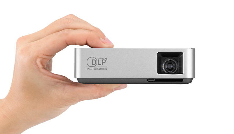 コンパクトプロジェクター「S1」