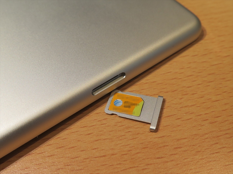 今年1月、米国でiPad mini Retinaディスプレイを購入したときに装着されていたAT&amp;TのSIMカードを使い、もう一度、オンラインサインアップ