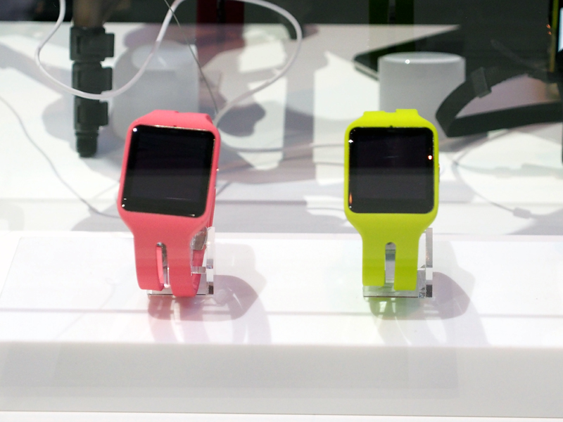 4色のカラーバリエーションを用意する