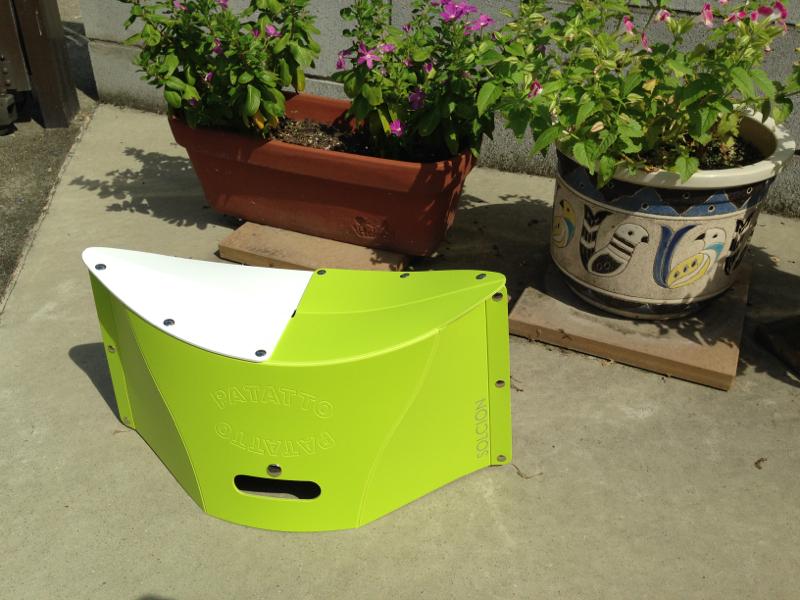 庭でのちょっとした作業にもちょうどいい