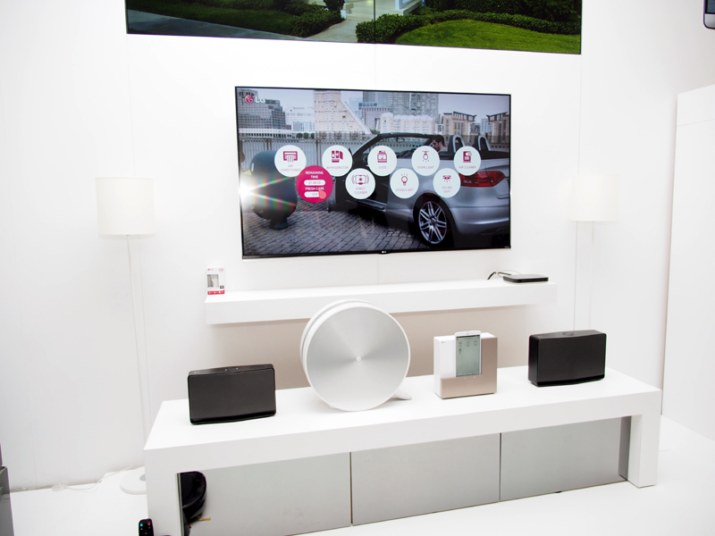 「AllSeen Alliance」に加盟。機器同士がP2Pで直接つながり、テレビやスマートフォンで制御できる