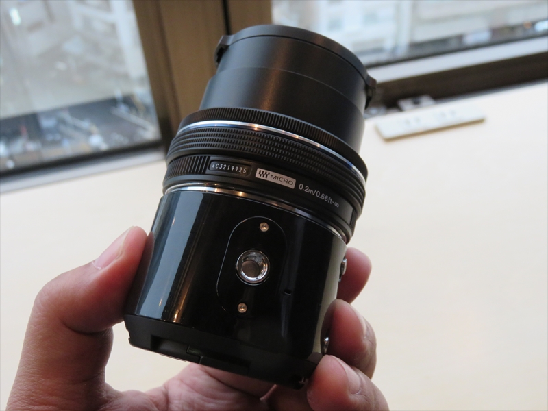 底面には三脚穴