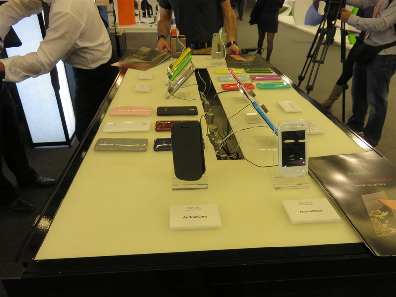 新興国向けには「Android One」の取り扱いも検討しているという