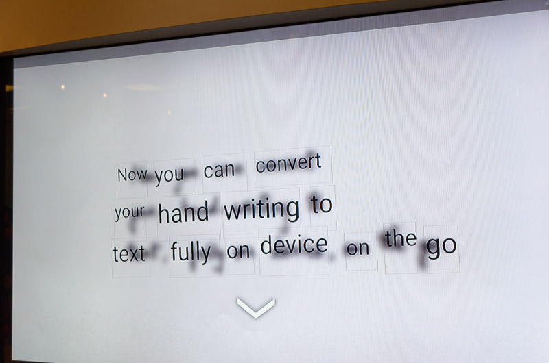 手書きの英文を対象に認識処理。意図しているであろう文字を正確に再現した