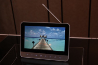スマホでテレビ視聴も可能なデジタルフォトフレーム「PhotoVision TV2