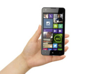 Windows Phone 8.1搭載「MADOSMA Q501」、6月18日発売 - ケータイ Watch