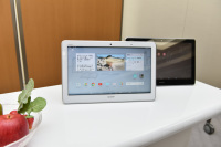 SHARP AQUOS ホームタブレット テレビ機能付ホームタブレット“AQUOSファミレド”＜HC-16TT1＞を