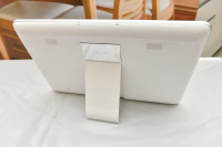 TV付きの16型ホームタブレット「AQUOS ファミレド」 - ケータイ