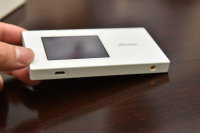3波CAで300Mbps対応のモバイルWi-Fiルーター「Wi-Fi STATION N