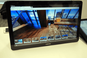 18.4インチの「Galaxy View」が登場、法人向けに - ケータイ Watch