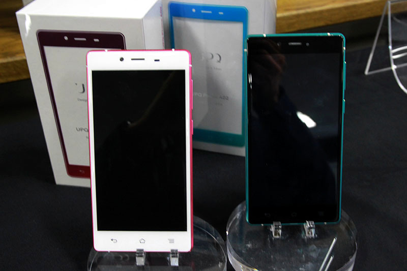 「UPQ Phone A02」