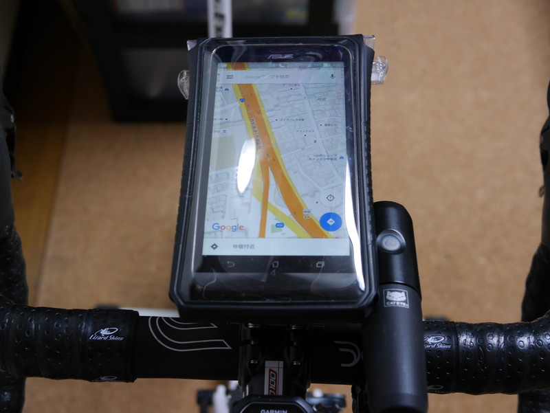 パッと見ると視認性の悪いポジションだと思われるかもしれないが、意外と見やすい