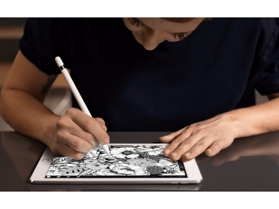 アップル、Apple Pencilなどに対応する9.7インチの「iPad Pro